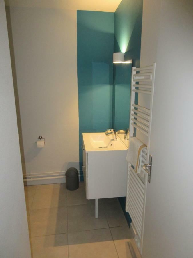 Preference - Hypercentre Avec Parking Prive Gratuit Et Lit Queen Size Apartment Poitiers Exterior foto